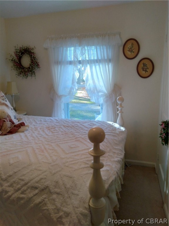 175 Seaside Way Gwynn, VA 23076 - Photo 19 of 48 a close view of light fixtures