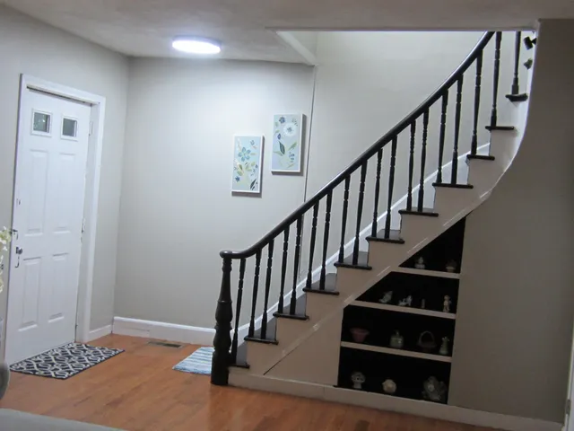 $390,000 | 162 Central Street, Manchester, NH 03103