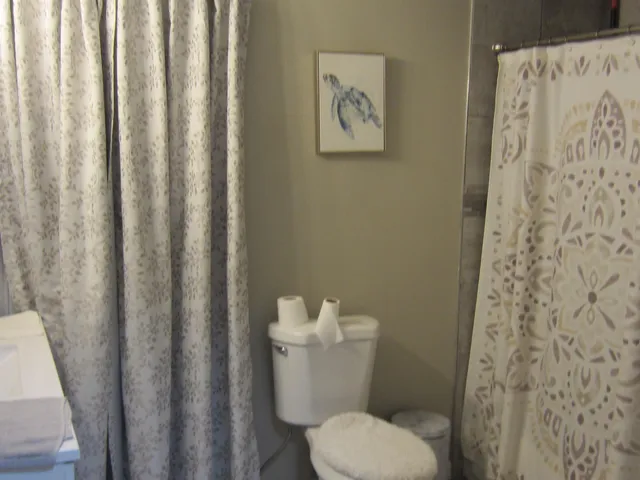 $390,000 | 162 Central Street, Manchester, NH 03103