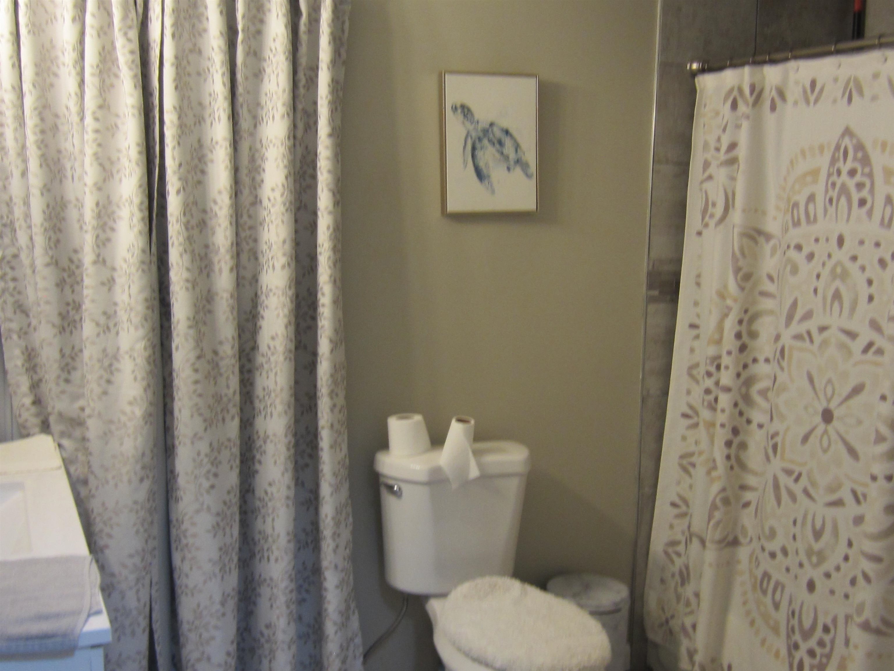 162 Central Street Manchester, NH 03103 - Photo 7 of 15