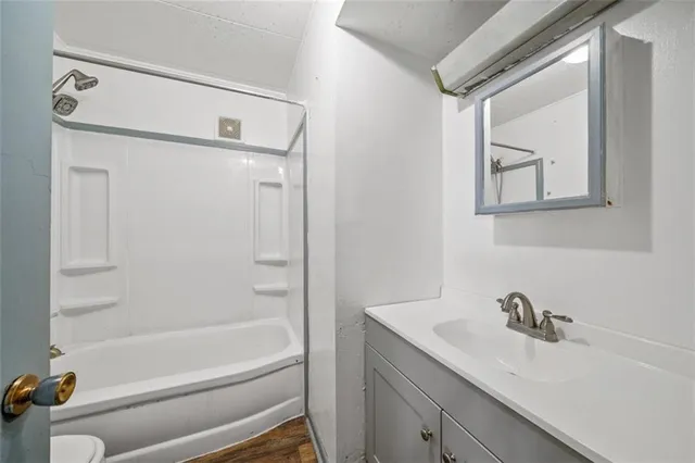 $118,000 | 903 North 70th Street, Kansas City, KS 66112