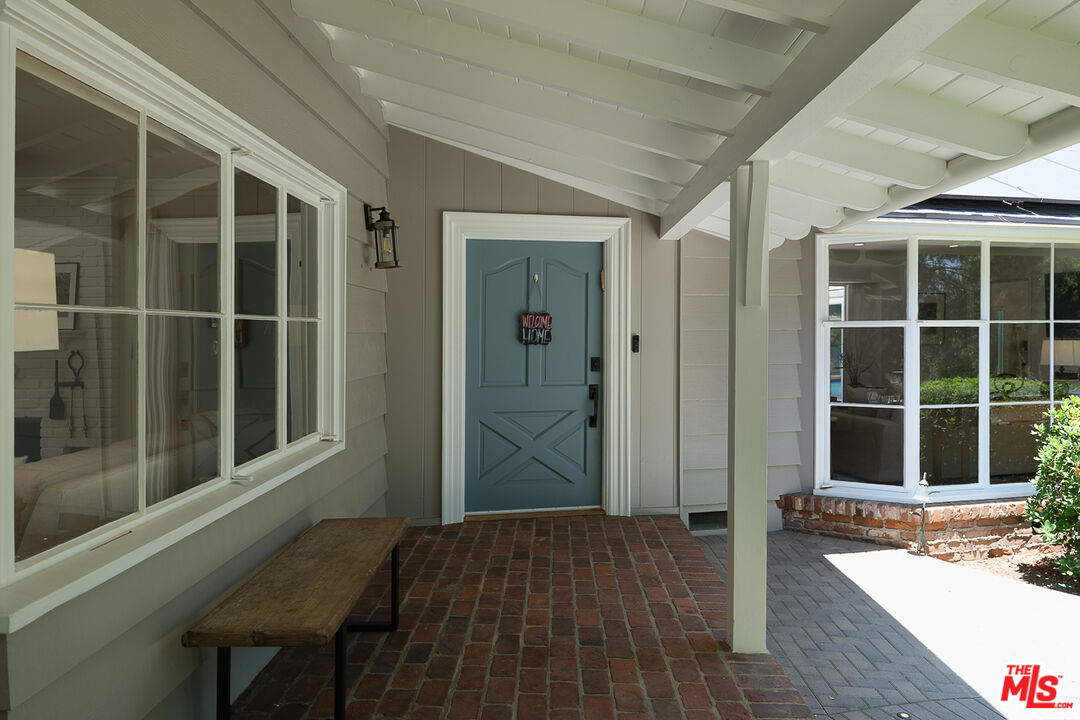 1955 Windover Road Pasadena, CA 91107 - Photo 11 of 62