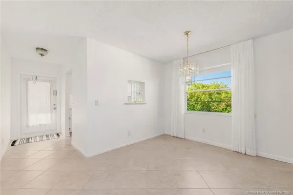 $1,950 | 1225 Northwest 21st Street, Unit 8815, Stuart, FL 34994