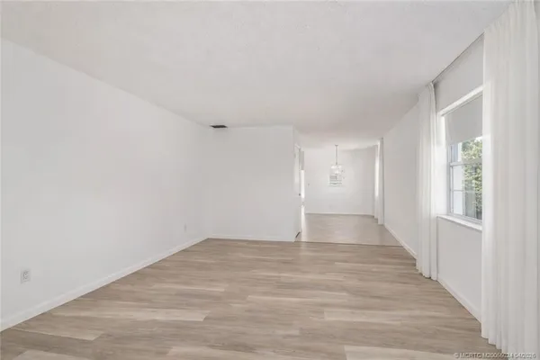 $1,950 | 1225 Northwest 21st Street, Unit 8815, Stuart, FL 34994