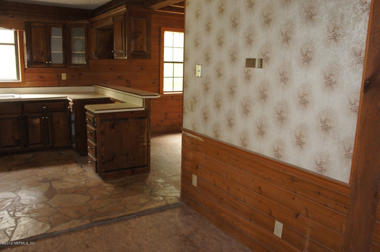 16212 Blyler Road Jacksonville, FL 32218 - Photo 4 of 20 Breakfast area