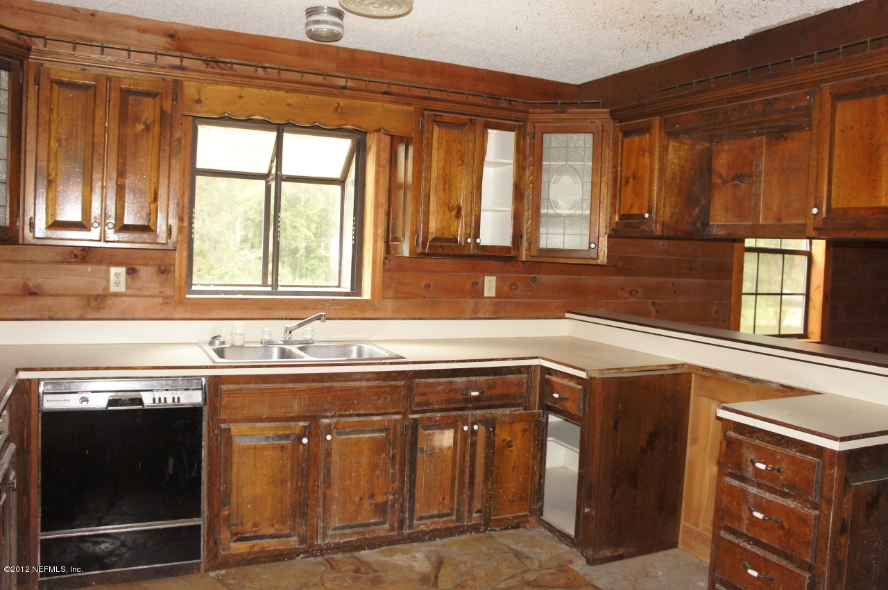 16212 Blyler Road Jacksonville, FL 32218 - Photo 9 of 20 Kitchen