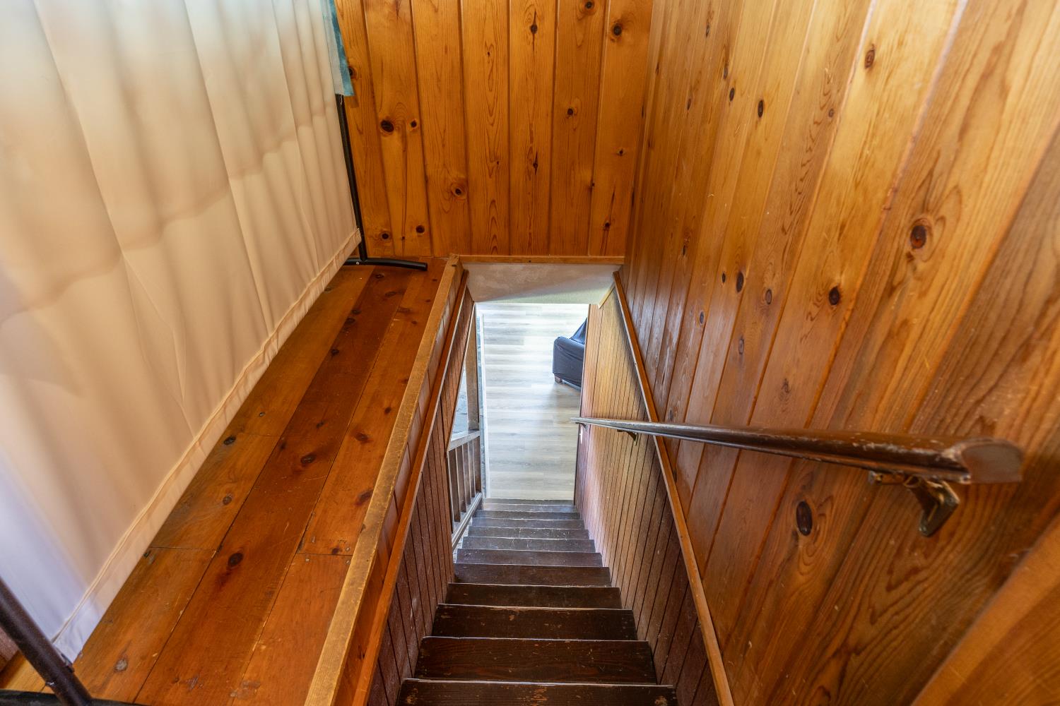 34107 Memory Lane Coarsegold, CA 93614 - Photo 22 of 46 a view of a room with wooden floor