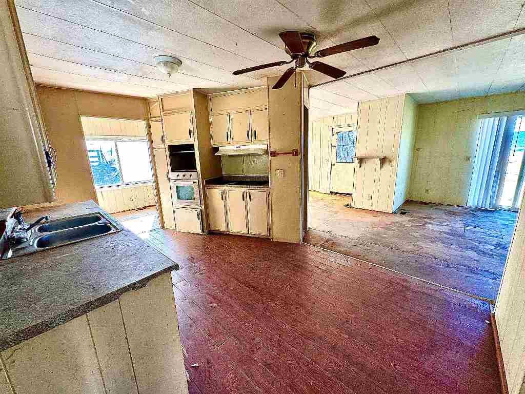 13404 York Road Montague, CA 96064 - Photo 6 of 20 Gallery Image 6