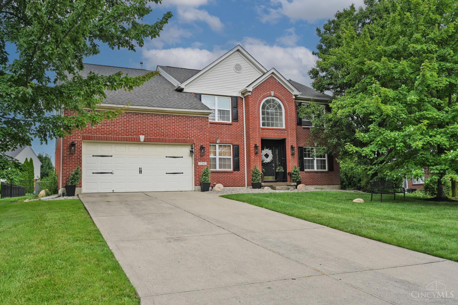 7705 Hunters Trail Mason, OH 45040 - Photo 2 of 62