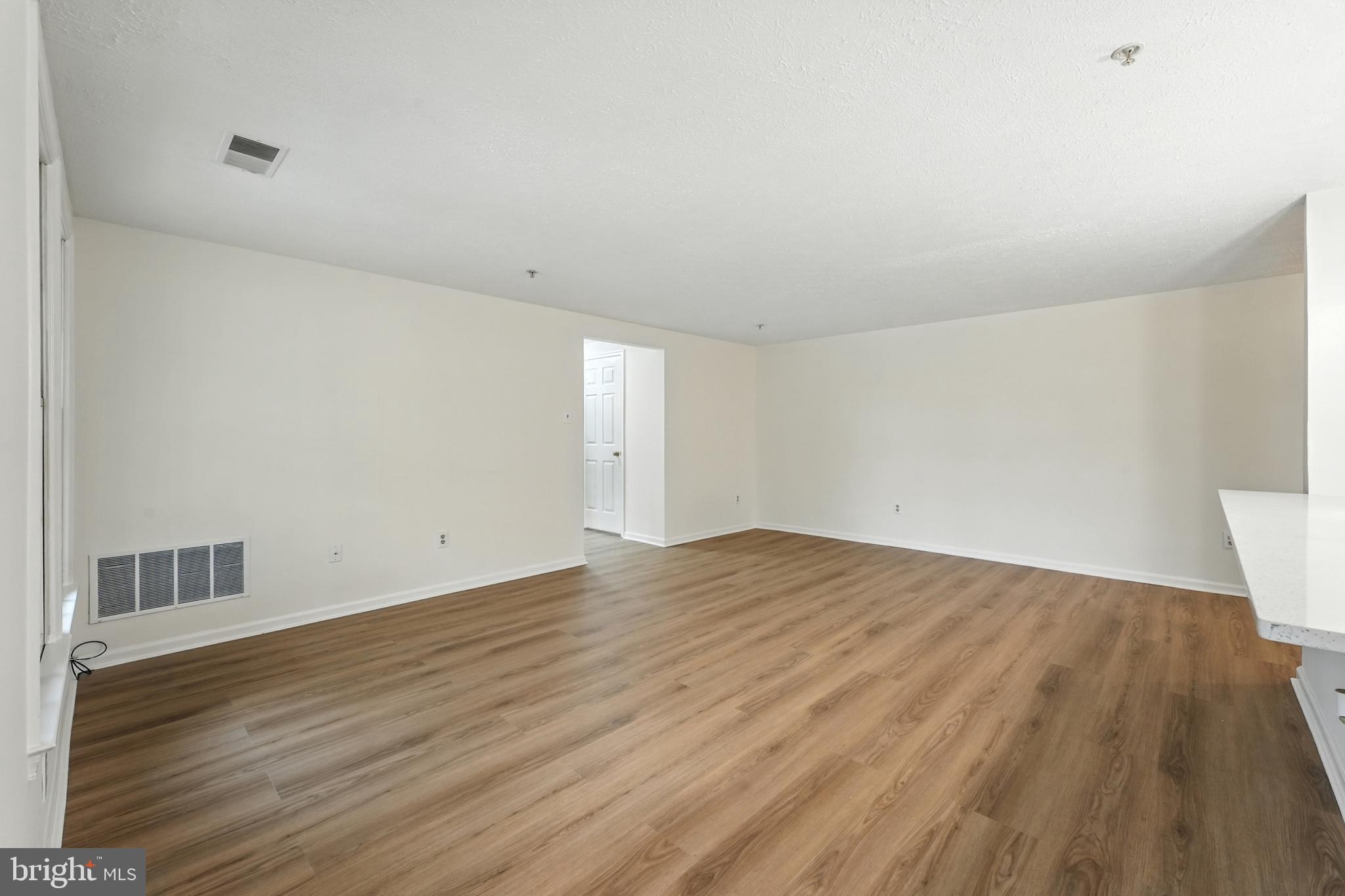 13109 Briarcliff Terrace, Unit 3305 Germantown, MD 20874 - Photo 14 of 30