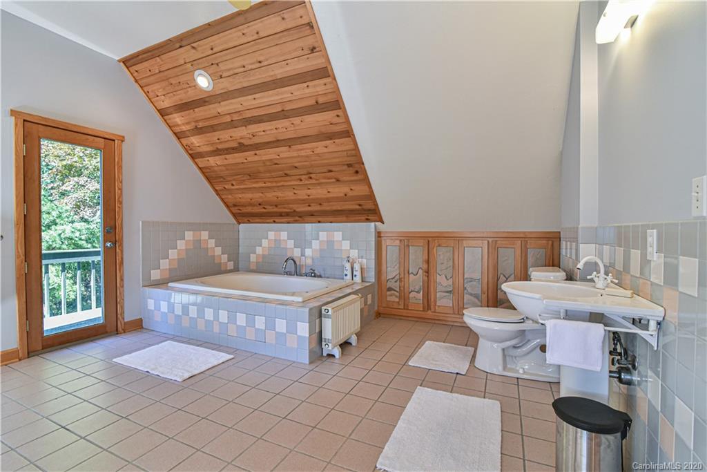 20 Maple Forest Road Fairview, NC 28730 - Photo 28 of 48 Gallery Image 28