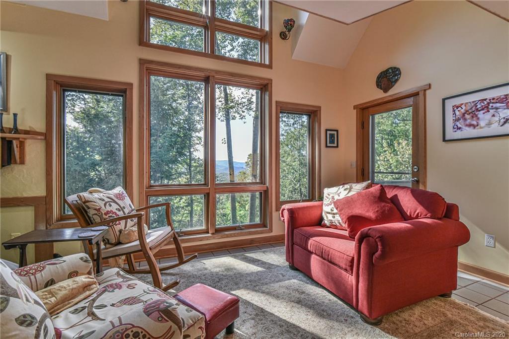 20 Maple Forest Road Fairview, NC 28730 - Photo 9 of 48 Gallery Image 9