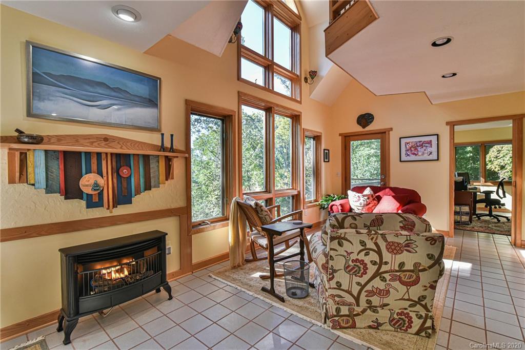 20 Maple Forest Road Fairview, NC 28730 - Photo 10 of 48 Gallery Image 10