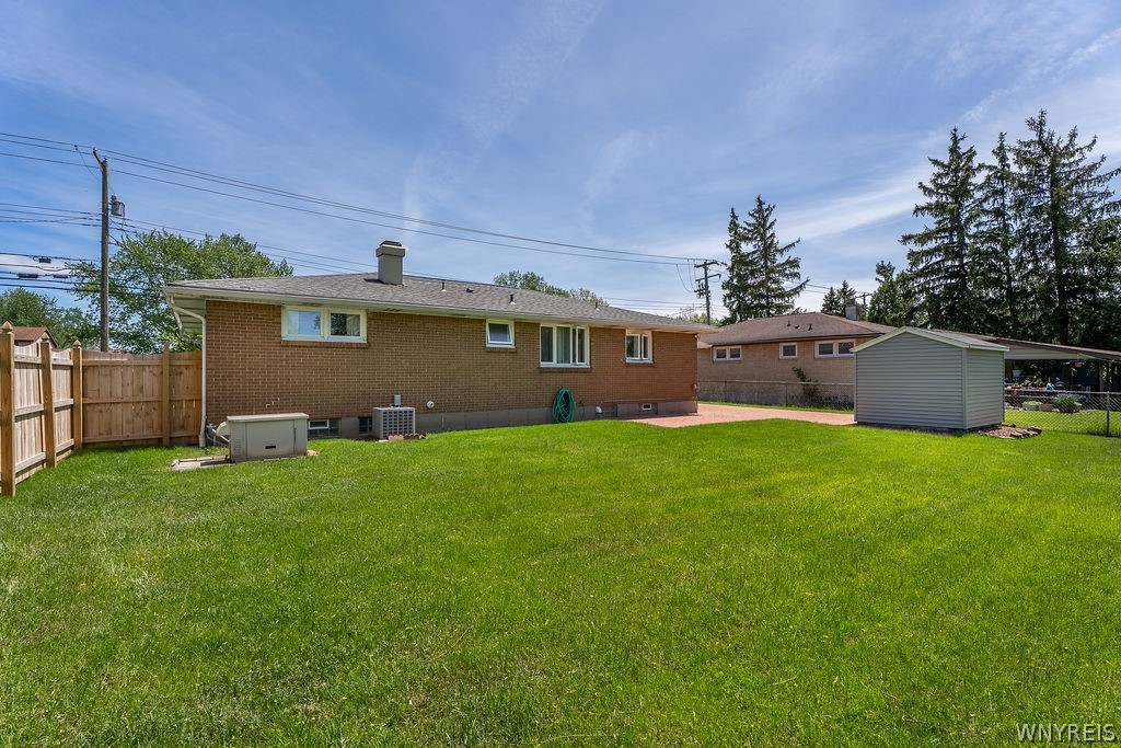 638 Borden Road Cheektowaga, NY 14227 - Photo 6 of 41 All brick ranch 100% with generator and A/C