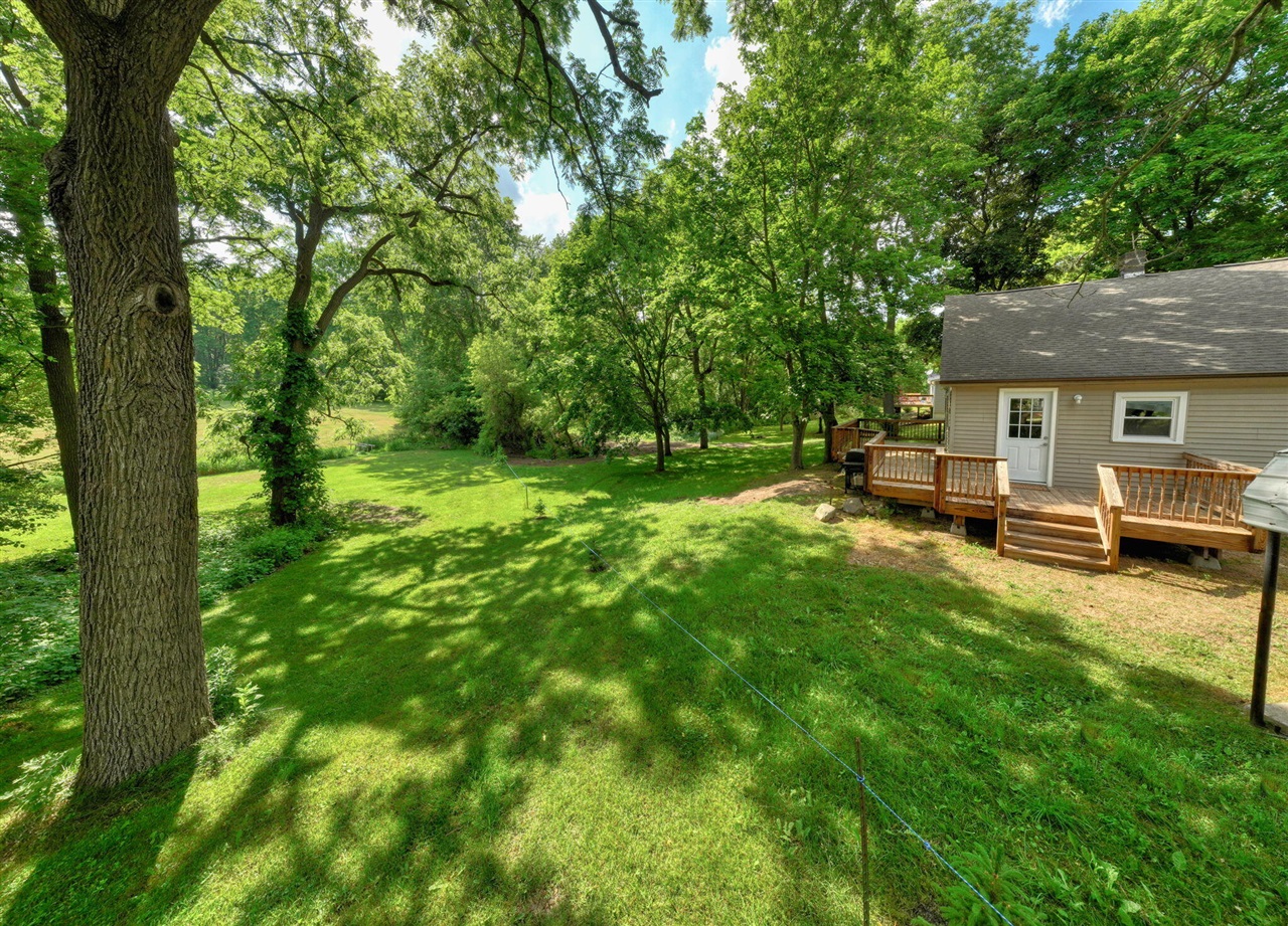 10500 Moscow Road Jonesville, MI 49250 - Photo 6 of 61