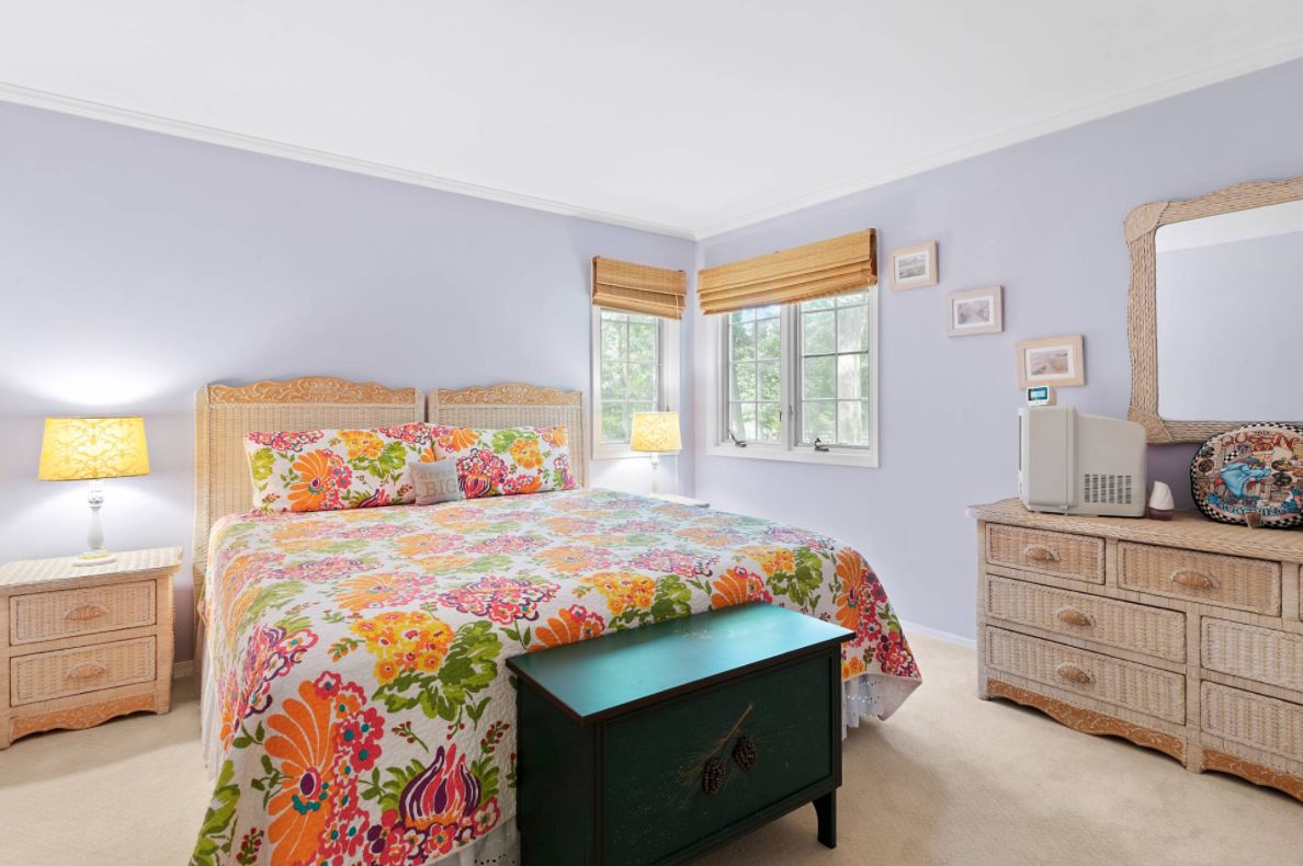 177 South Country Road Remsenburg, NY 11960 - Photo 13 of 16