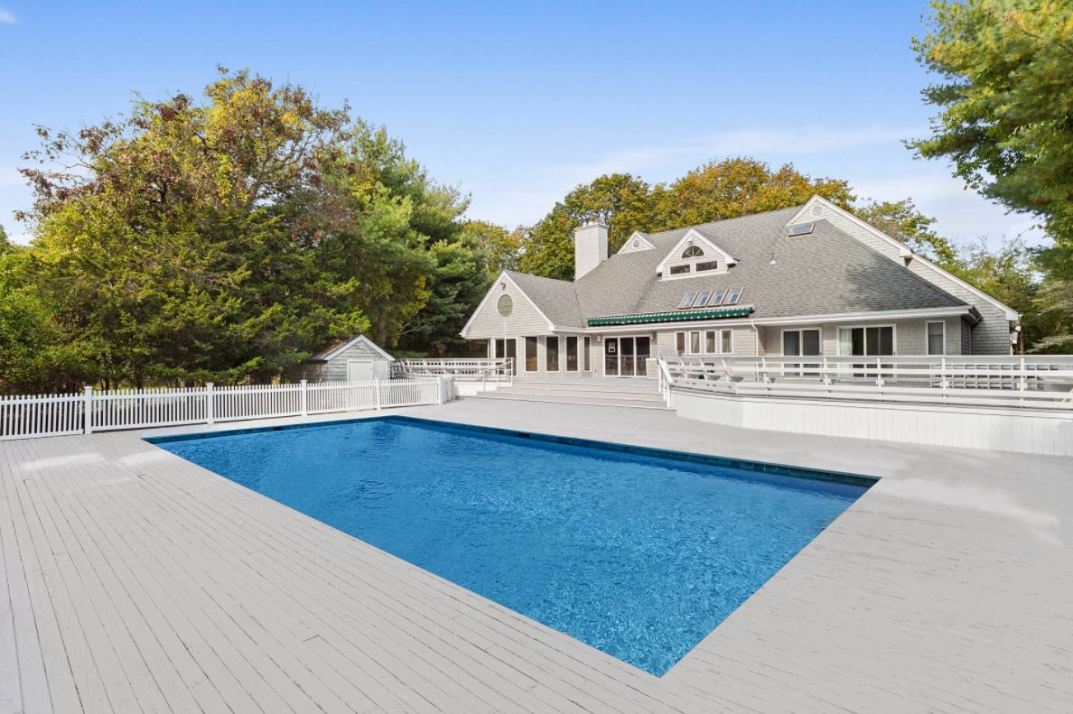 177 South Country Road Remsenburg, NY 11960 - Photo 16 of 16