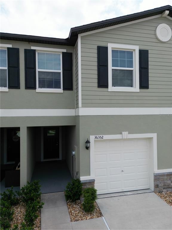 36352 Wl Hl Way Zephyrhills, FL 33541 - Photo 27 of 32 a house view