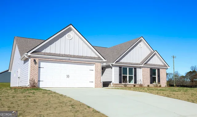 $399,900 | 461 Tanners Bridge Circle, Unit 3, Bethlehem, GA 30620