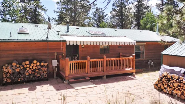 a backyard of a house