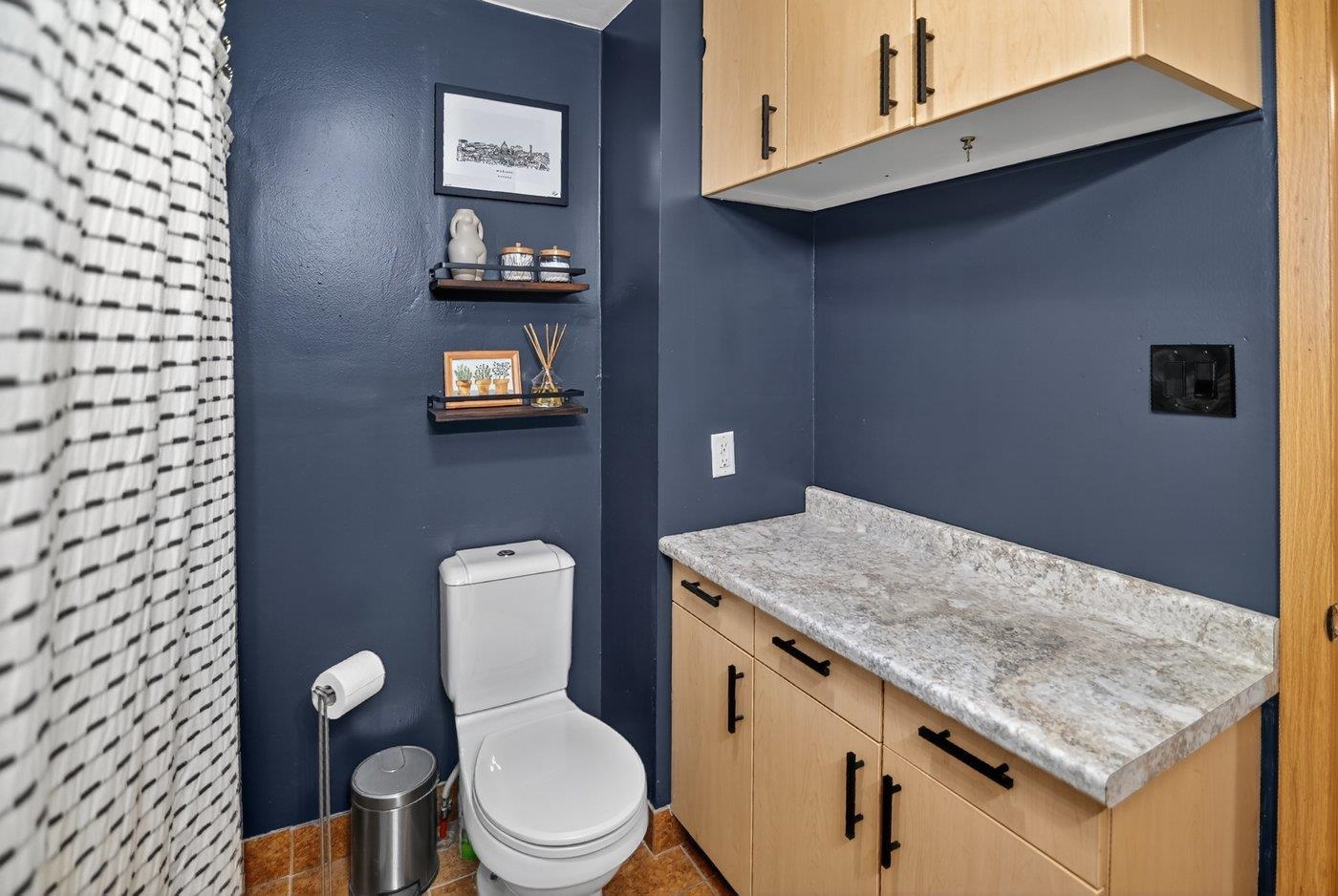 202 Oak Street Madison, WI 53704 - Photo 15 of 34