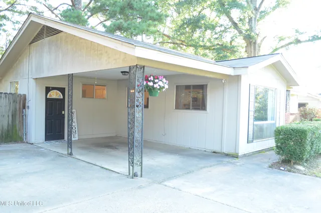 $99,900 | 3221 46th Street, Meridian, MS 39305