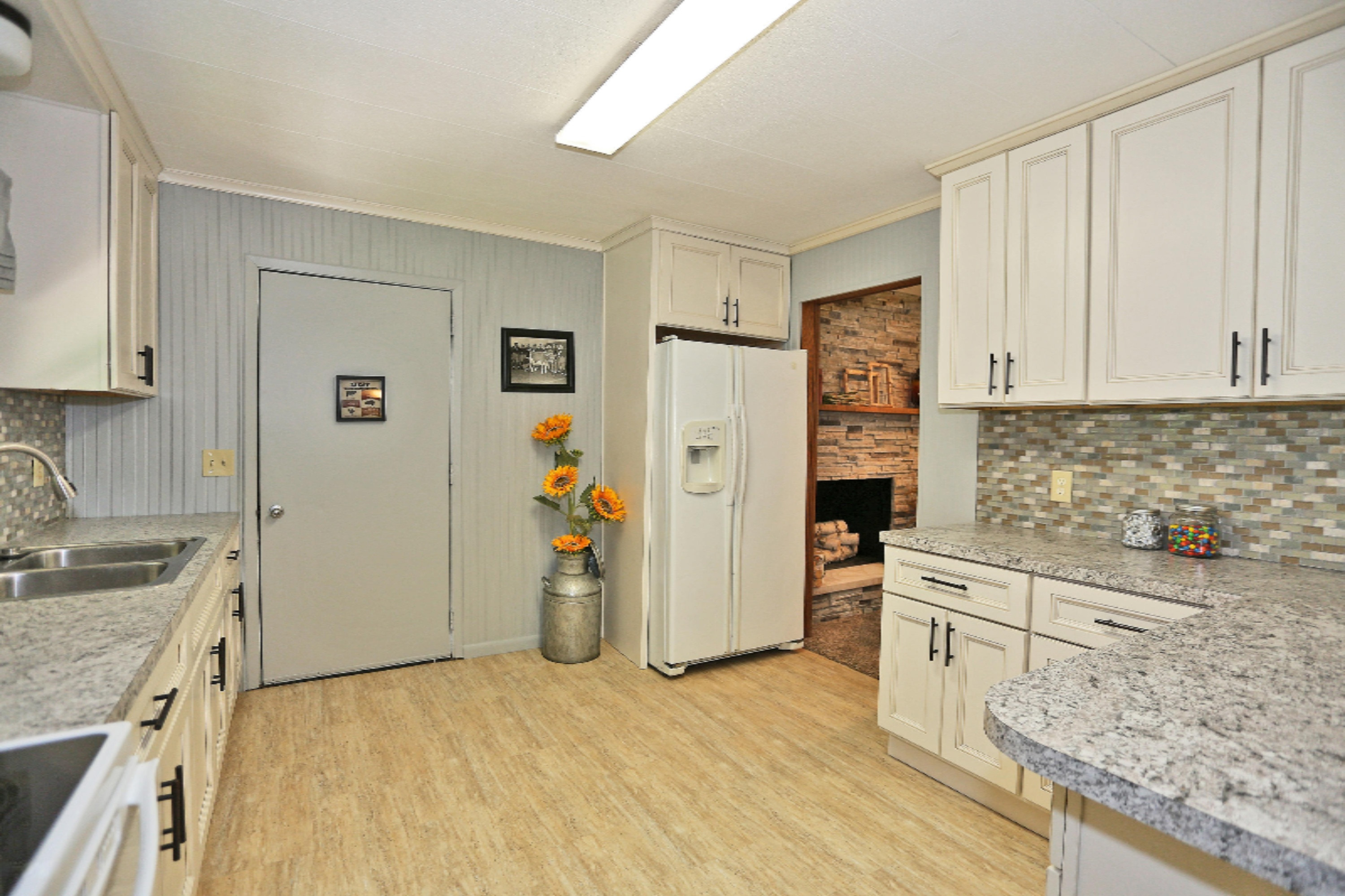 8590 West Thomas Road Shelby, MI 49455 - Photo 10 of 30 IMGL9235