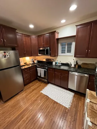 $4,550 | 39 O Street, Unit 1, Boston, MA 02127