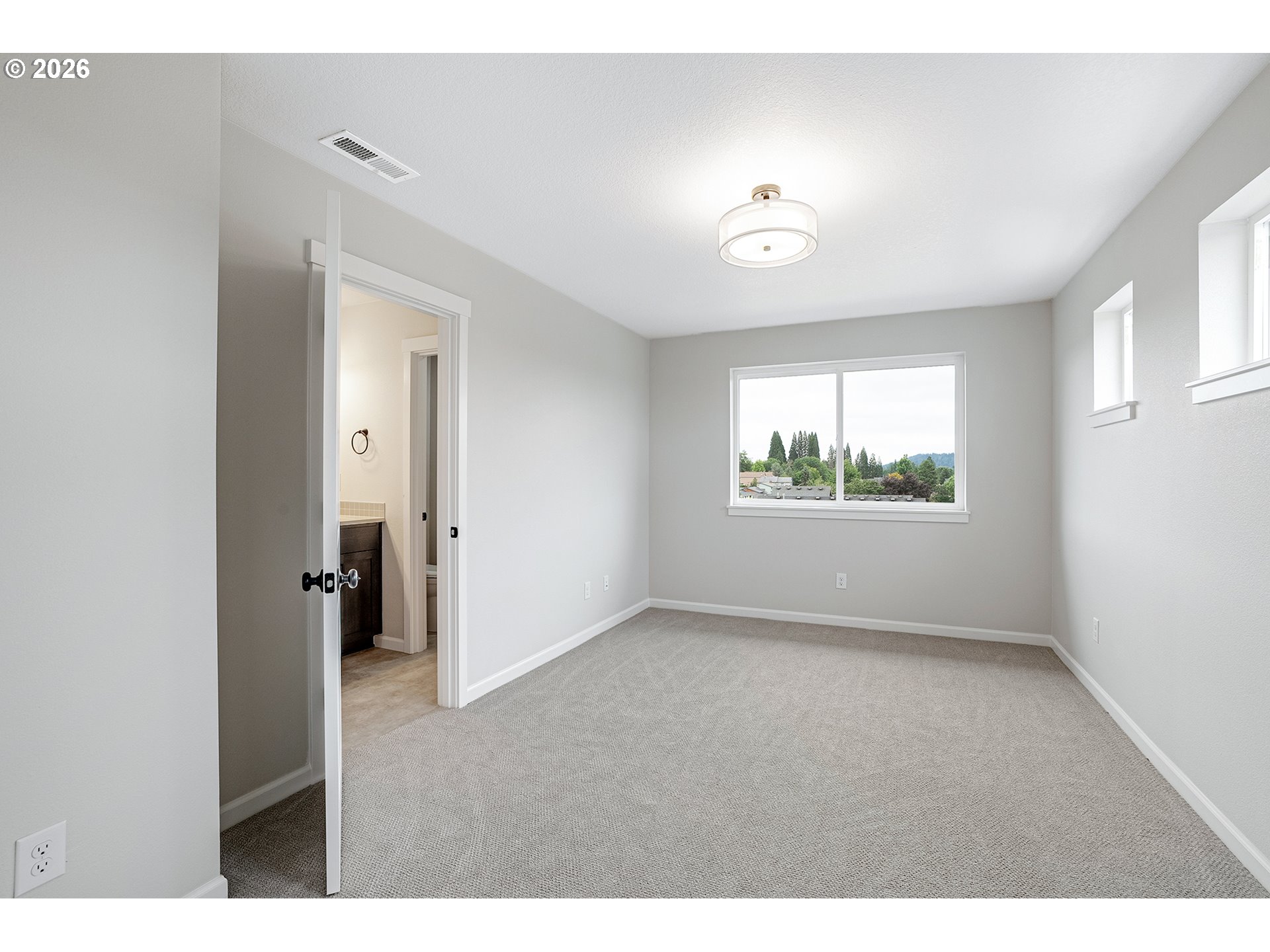 4636 Southeast 2nd Street Gresham, OR 97080 - Photo 23 of 34