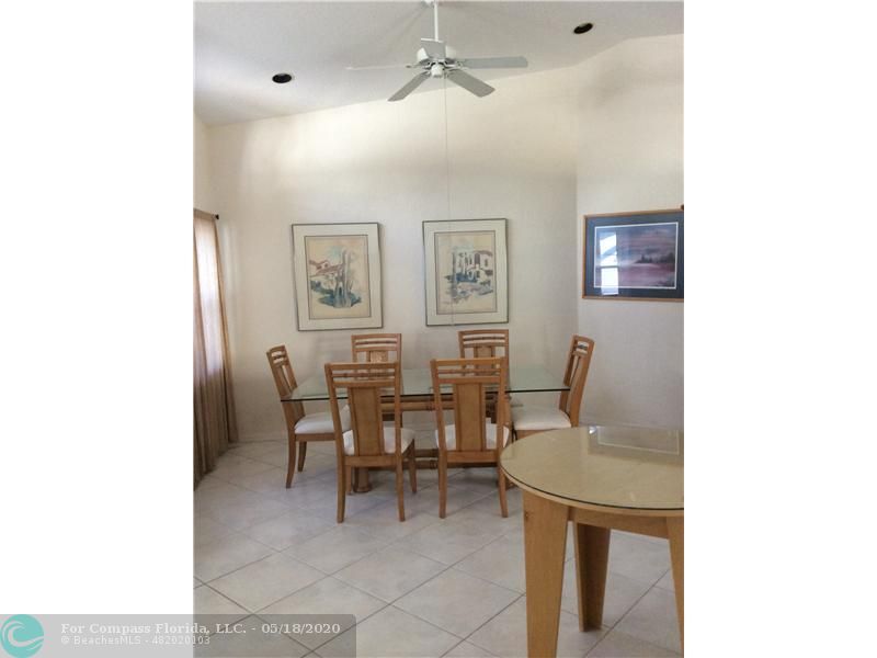Mission Bay Boca Raton, FL 33428 - Photo 2 of 7 Dining Room