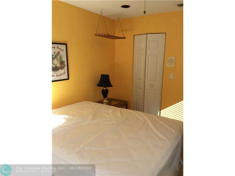 Mission Bay Boca Raton, FL 33428 - Photo 5 of 7 Guest House/In-Law Suite