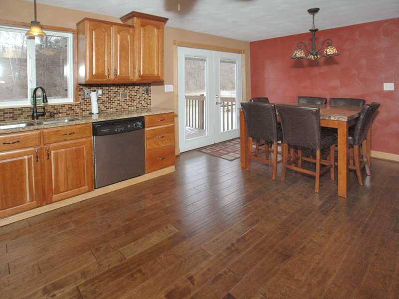 4490 New Texas Road Plum, PA 15239 - Photo 3 of 20 Kitchen.