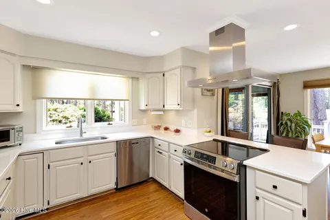 $595,000 | 35 Doral Drive, Pinehurst, NC 28374