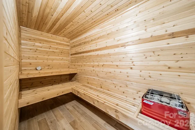 $2,799,000 | 3319 Gresham Place, Charlotte, NC 28211