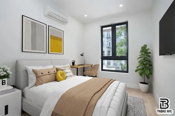 $5,000 | 141 Meserole Street, Unit 3M | Williamsburg