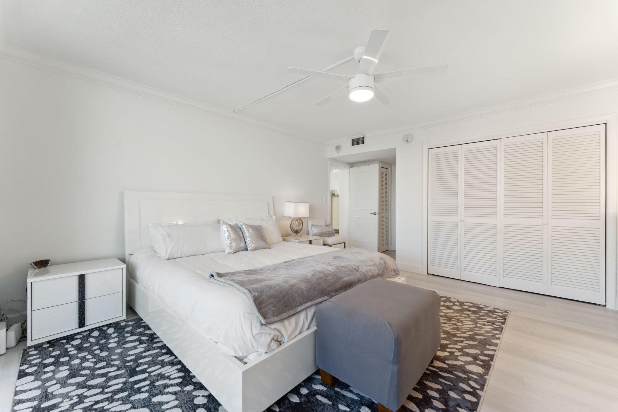 2000 South Ocean Boulevard, Unit 5G Boca Raton, FL 33432 - Photo 17 of 45 24-web-or-mls-DSC01060