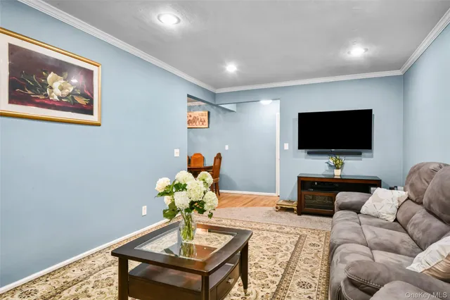 $330,501 | 315 Palmer Terrace, Unit 1D, Mamaroneck, NY 10543