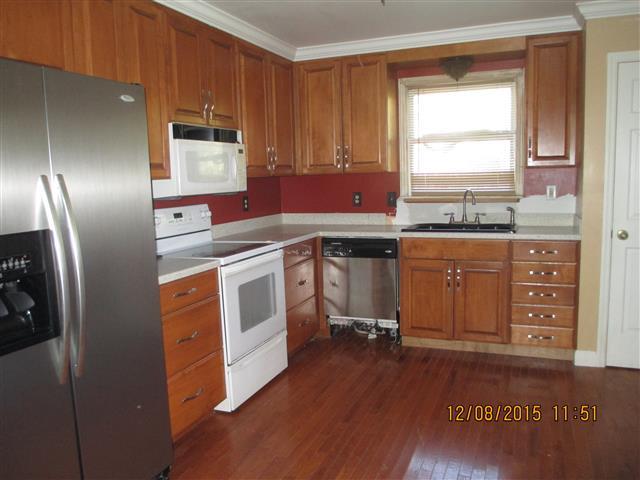 6023 Anthony Road Adams, TN 37010 - Photo 4 of 12