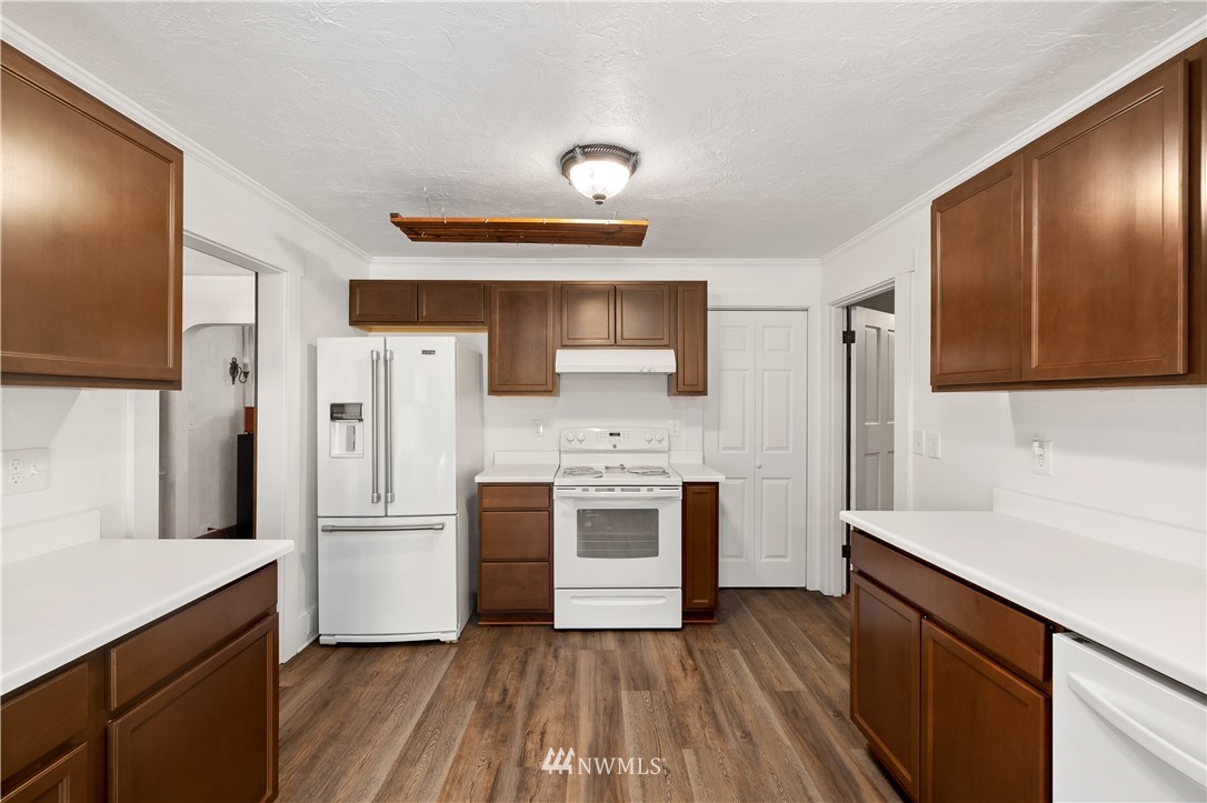 12622 Littlerock Road Southwest Olympia, WA 98512 - Photo 13 of 33