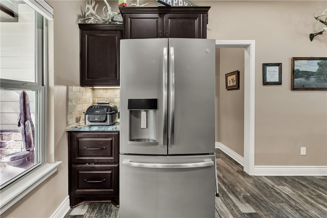 9847 Weedon Loop Bryan, TX 77808 - Photo 13 of 40 Gallery Image 13