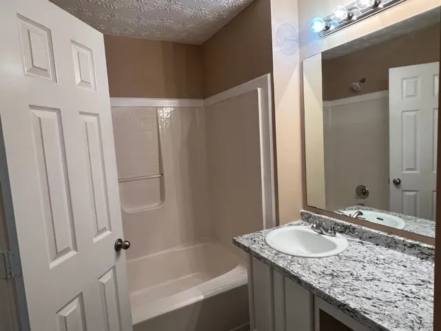 $1,750 | 5200 Alexander Street, Union City, GA 30291