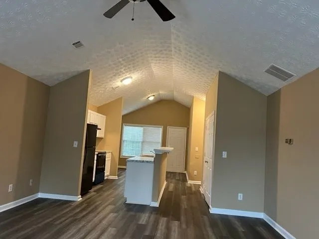 $1,750 | 5200 Alexander Street, Union City, GA 30291