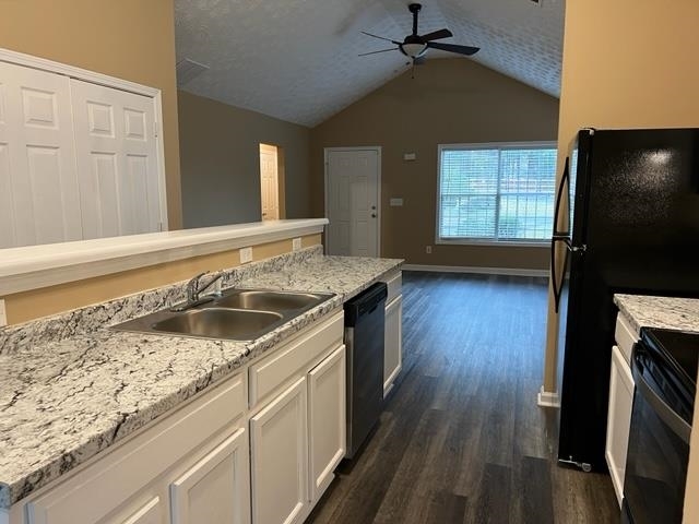 5200 Alexander Street Union City, GA 30291 - Photo 8 of 19