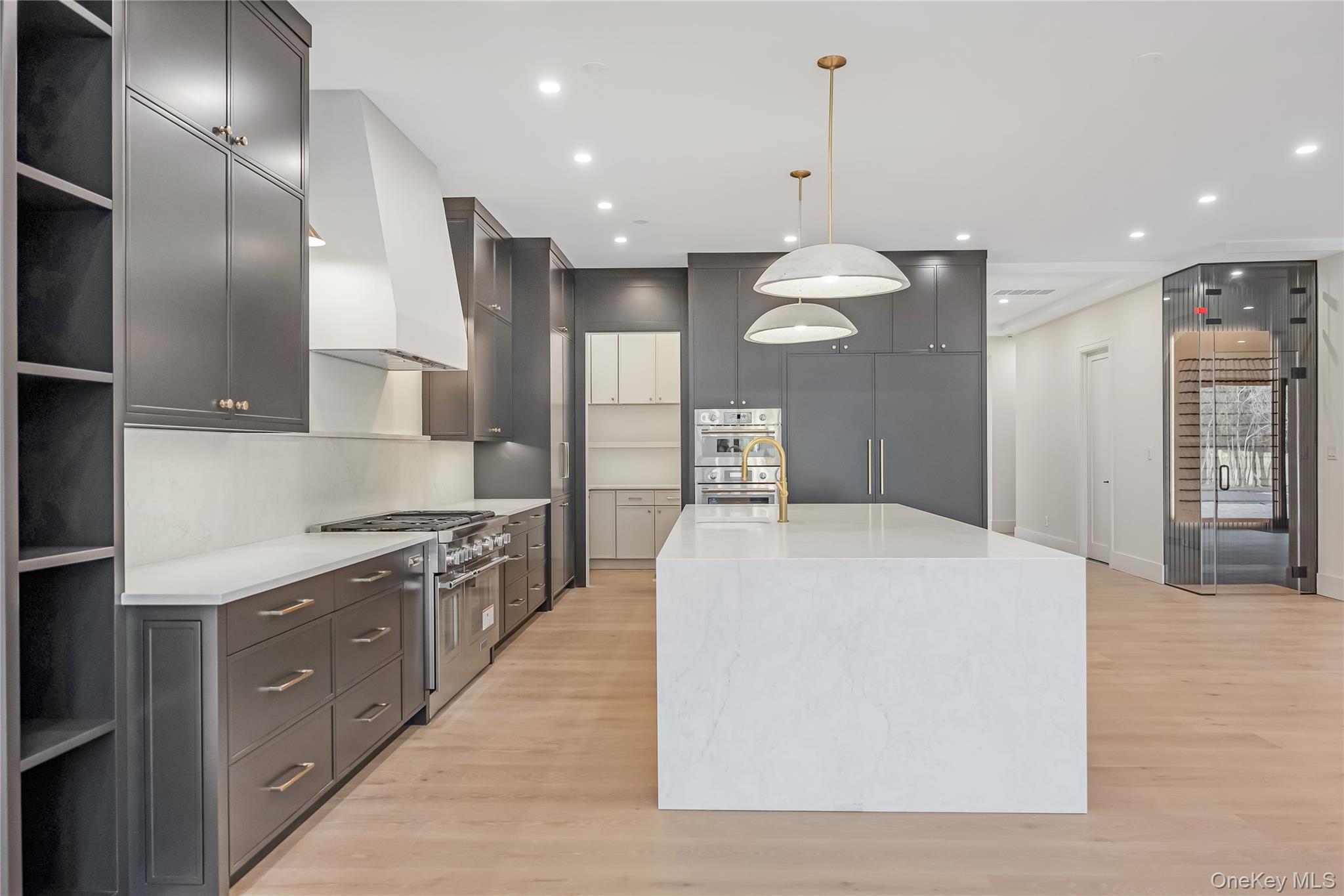 523 Long Beach Road St. James, NY 11780 - Photo 11 of 47