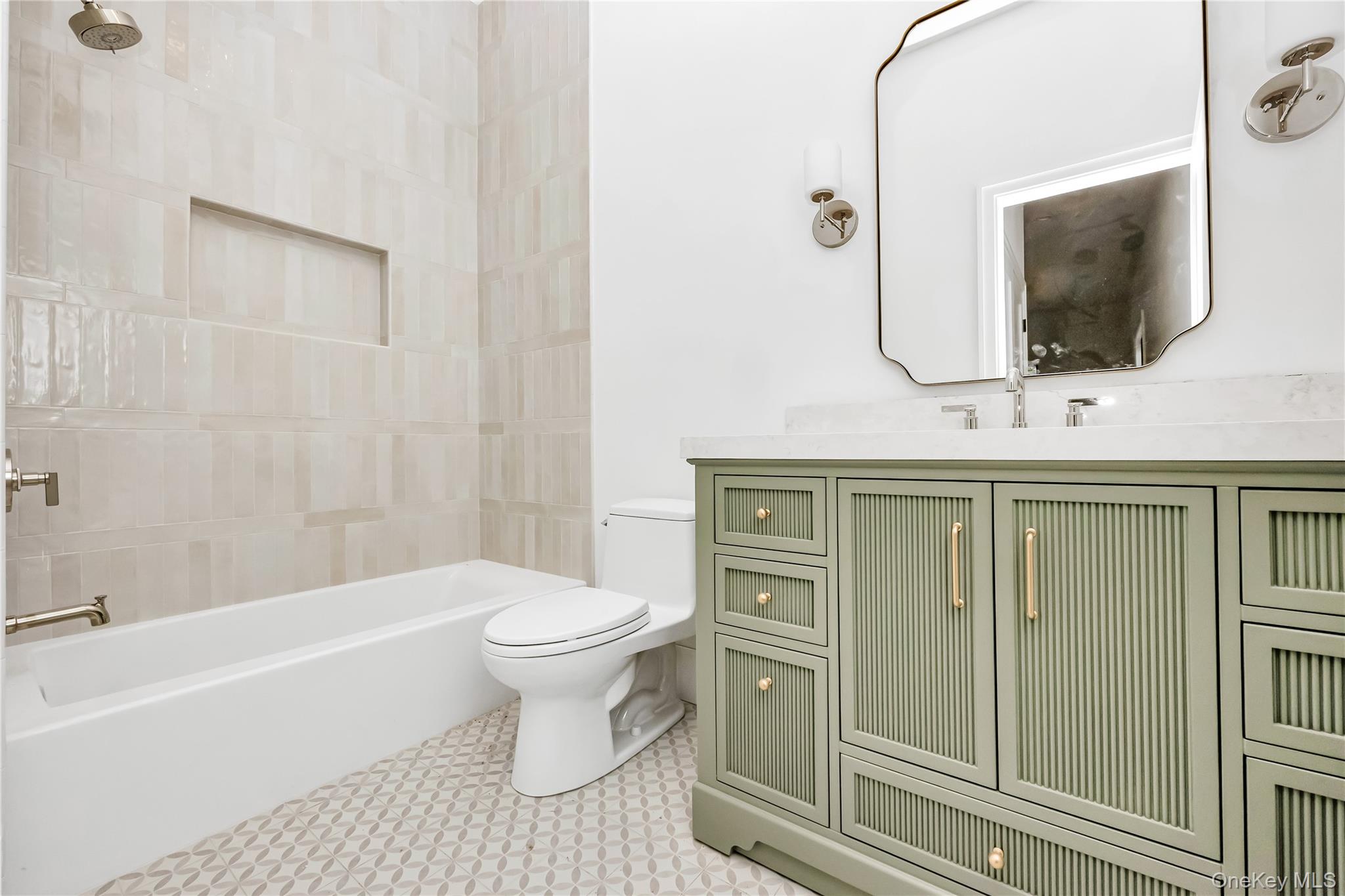 523 Long Beach Road St. James, NY 11780 - Photo 19 of 47