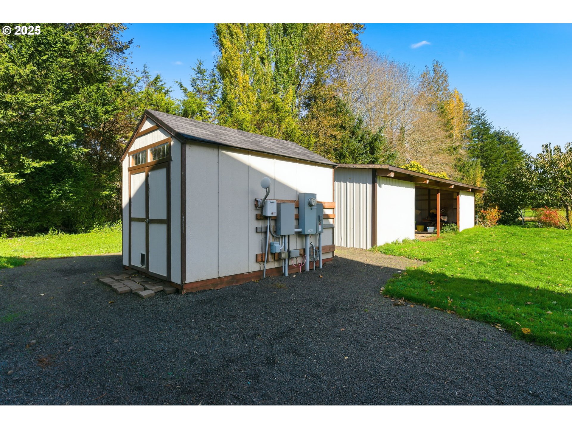 314 East Valley Road Skamokawa, WA 98647 - Photo 34 of 46 a view of a backyard with a garden and plants