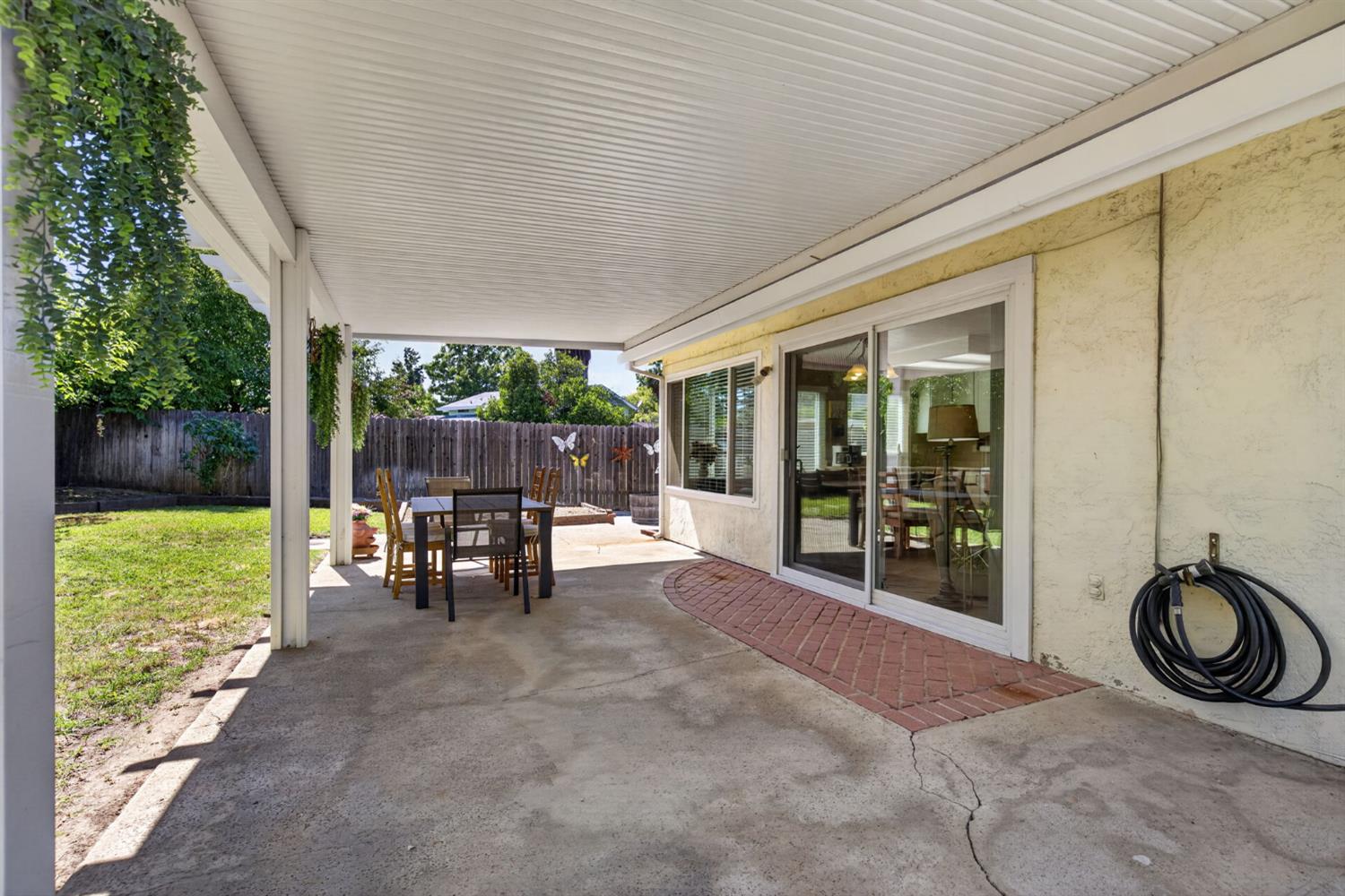 6528 Mossview Way Citrus Heights, CA 95621 - Photo 29 of 42
