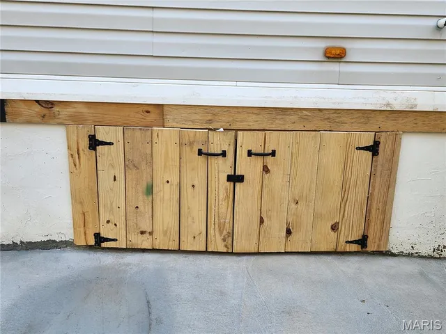 $74,500 | 411 West Nelson, Conway, MO 65632