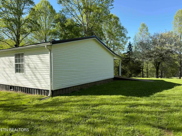 $415,000 | 4601 White Oak Road, Duff, TN 37729