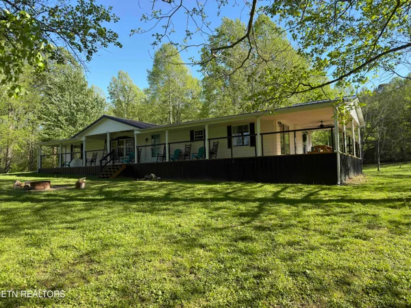 $415,000 | 4601 White Oak Road, Duff, TN 37729